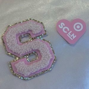 pink stoney clover lane “S” patch 💕